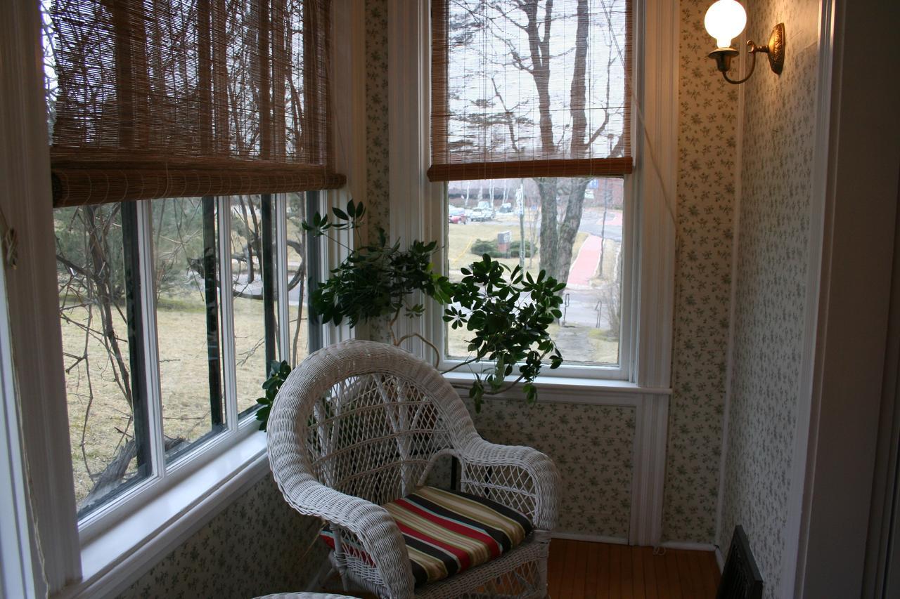 Sackville Bed And Breakfast ภายนอก รูปภาพ