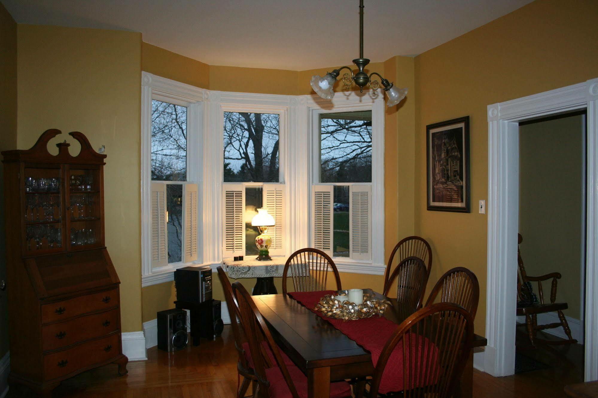 Sackville Bed And Breakfast ภายนอก รูปภาพ